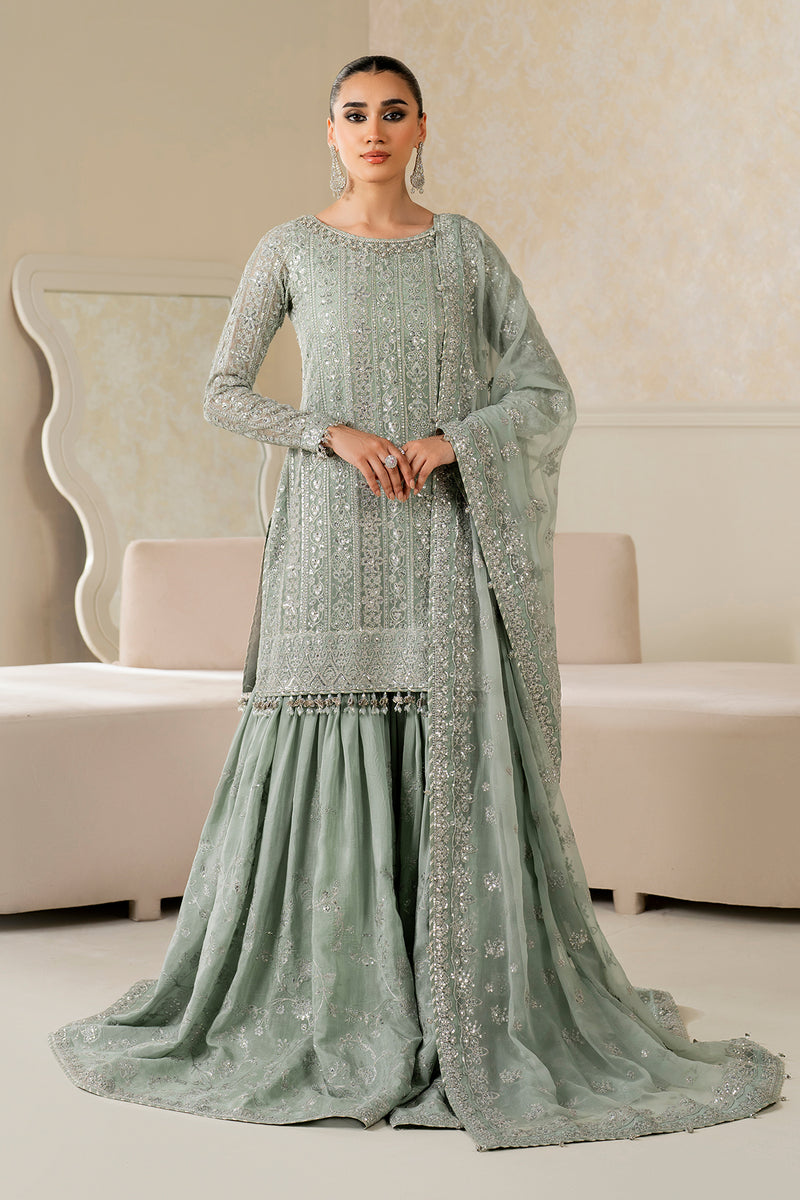 Baroque | Formals | UF-4160