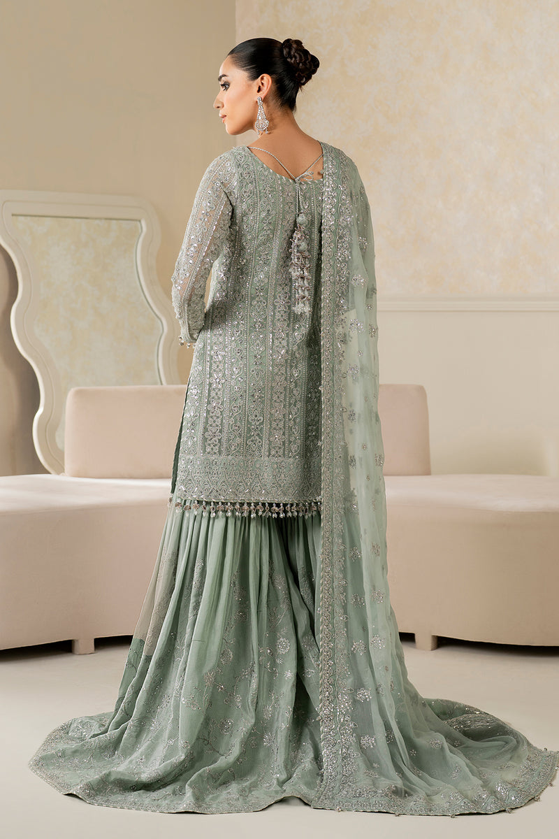 Baroque | Formals | UF-4160