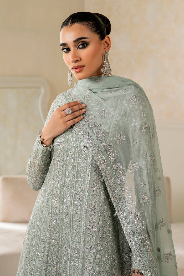 Baroque | Formals | UF-4160