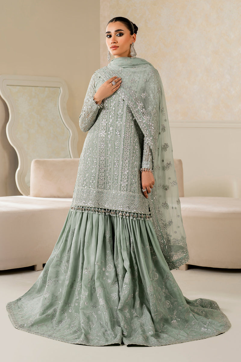 Baroque | Formals | UF-4160
